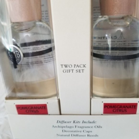 NIB 2 Pc.Set Pomegranate Citrus Reed Diffusers - Picture 5 of 6